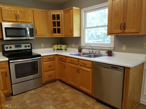693 Waterview Dr, Lagrange, GA 30240 photo 7