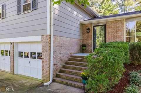 3464 Hill Dr, Duluth, GA 30096 photo 2
