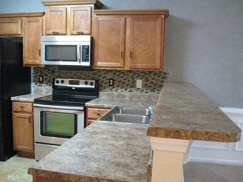 3830 Augustine Pl, Rex, GA 30273 photo 8
