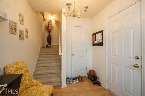 355 Abbotts Mill Dr, Duluth, GA 30097 photo 3