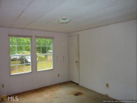 385 Malcom Rd, Covington, GA 30014 photo 9