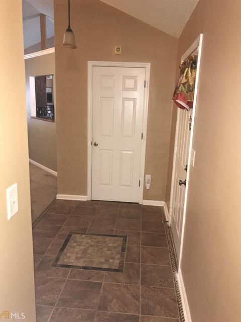 3829 Windmill Sq, Rex, GA 30273 photo 12