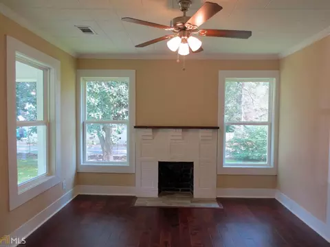 106 Combs St, Valley, AL 36854 photo 3