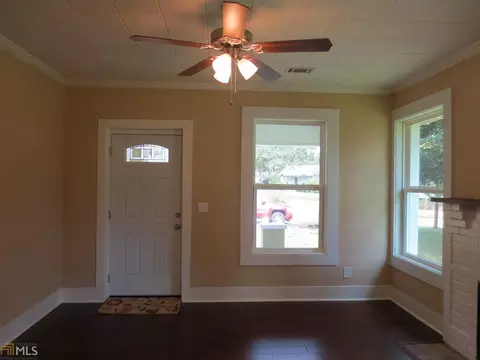 106 Combs St, Valley, AL 36854 photo 4