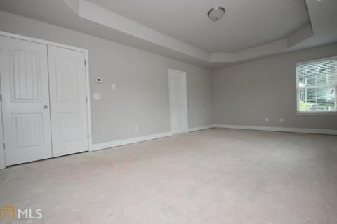 5070 Summersun Dr, Morrow, GA 30260 photo 10