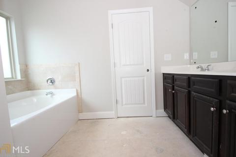 5070 Summersun Dr, Morrow, GA 30260 photo 12