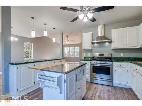 110 Libby, Calhoun, GA 30701 photo 6