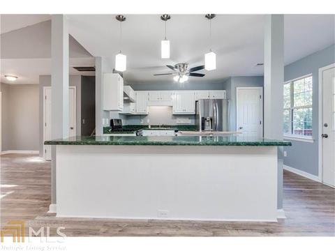 110 Libby, Calhoun, GA 30701 photo 5