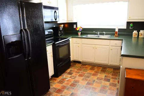 1717 Stark Rd, Jackson, GA 30233 photo 4