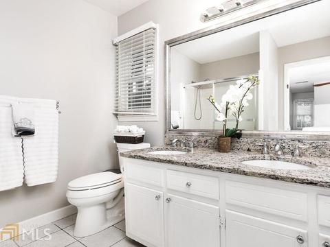 1957 Royal Ct, Chamblee, GA 30341 photo 13