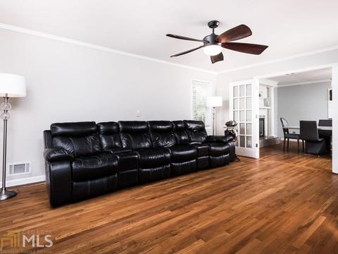 1957 Royal Ct, Chamblee, GA 30341 photo 4