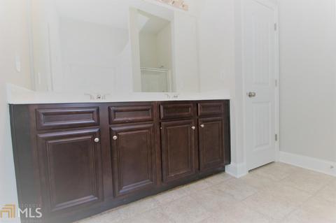 5074 Summersun Dr, Morrow, GA 30260 photo 17