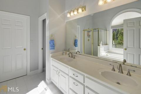 3640 Paddock Xing, Suwanee, GA 30024 photo 14