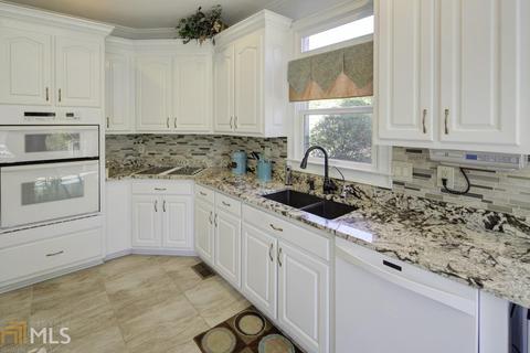 3640 Paddock Xing, Suwanee, GA 30024 photo 11