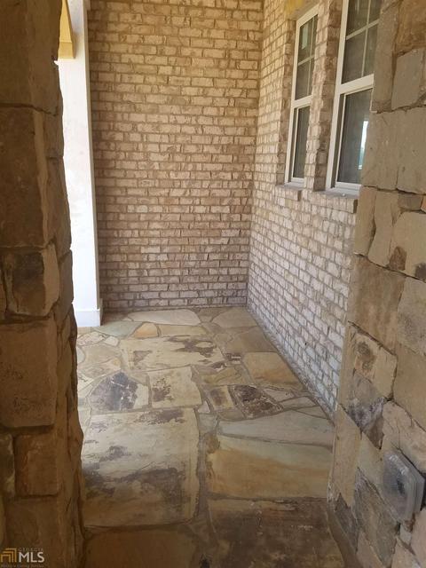 6720 Read Rd, Suwanee, GA 30024 photo 3