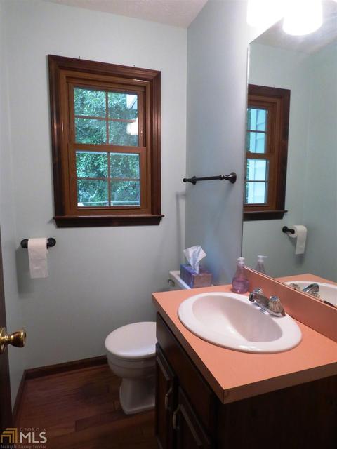 2866 Summercrest Ln, Duluth, GA 30096 photo 7