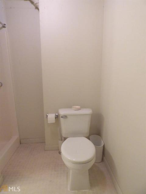 2866 Summercrest Ln, Duluth, GA 30096 photo 21