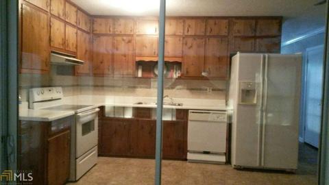6443 Lanier, Morrow, GA 30260 photo 16