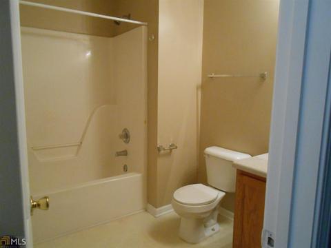 105 Robertford Dr, Covington, GA 30016 photo 7