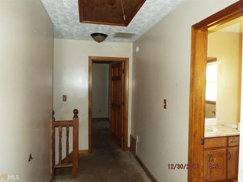 135 Orchard, Rex, GA 30273 photo 9