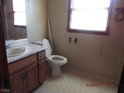 135 Orchard, Rex, GA 30273 photo 10