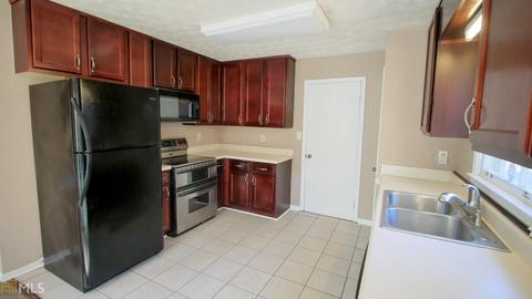 227 Farmbrook Pkwy, Stockbridge, GA 30281 photo 8