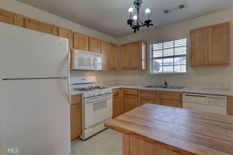 45 Capeton Ct, Covington, GA 30016 photo 4