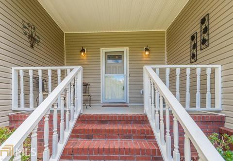 209 Tuxedo Dr, Commerce, GA 30530 photo 3