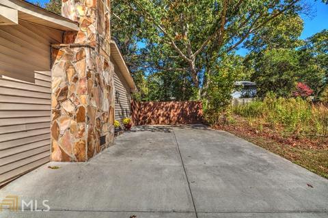 3114 Arlington Dr, Rex, GA 30273 photo 4