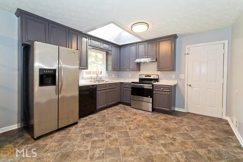 3114 Arlington Dr, Rex, GA 30273 photo 8