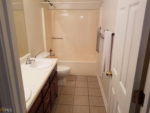 25 Hayes Ct, Rex, GA 30273 photo 8