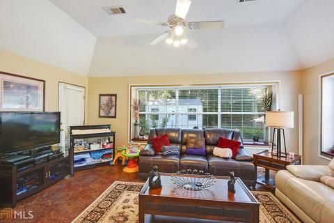 301 Autumn Way, Hampton, GA 30228 photo 12