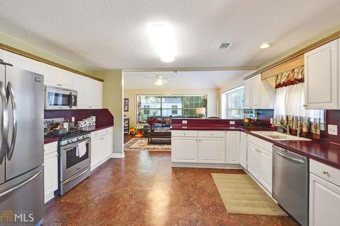 301 Autumn Way, Hampton, GA 30228 photo 9