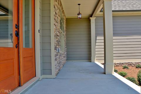 124 Kenmare Row, Tyrone, GA 30290 photo 4