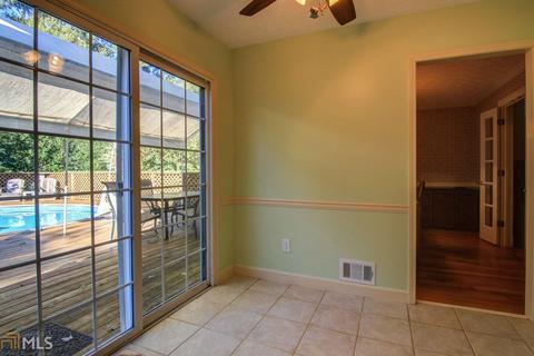 2031 Hutton Dr, Grayson, GA 30017 photo 10