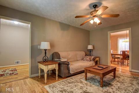 2031 Hutton Dr, Grayson, GA 30017 photo 5