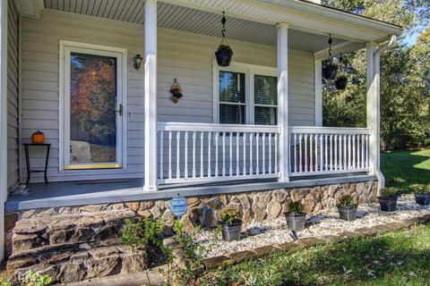 2031 Hutton Dr, Grayson, GA 30017 photo 2