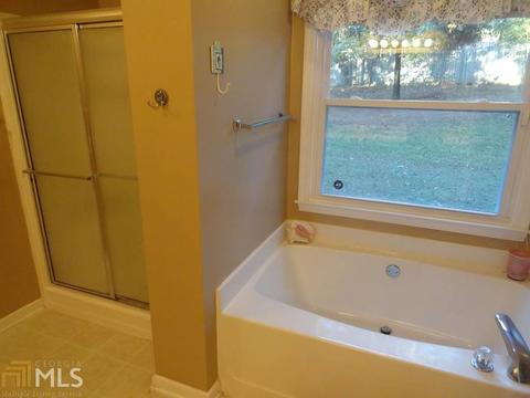 35 Sarah Ct, Covington, GA 30016 photo 19