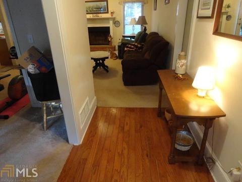 35 Sarah Ct, Covington, GA 30016 photo 4