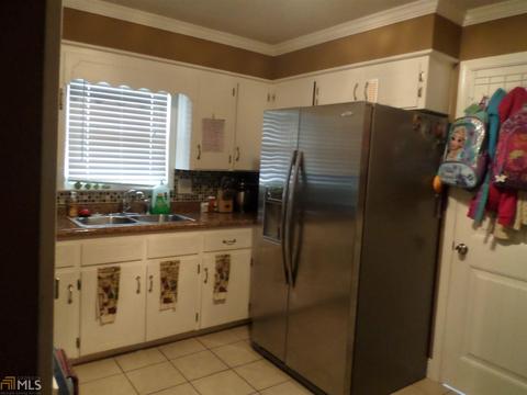 824 Whispering Pines Dr, Toccoa, GA 30577 photo 9