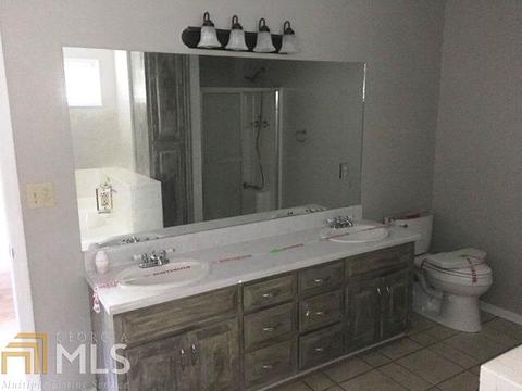 217 Village Dr, Lagrange, GA 30240 photo 21