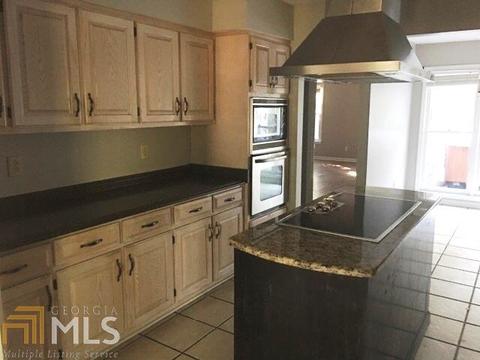 217 Village Dr, Lagrange, GA 30240 photo 9