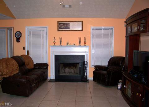 1438 Starling Ct, Hampton, GA 30228 photo 4