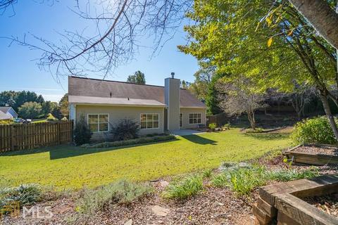 1055 Julius Dr, Suwanee, GA 30024 photo 9