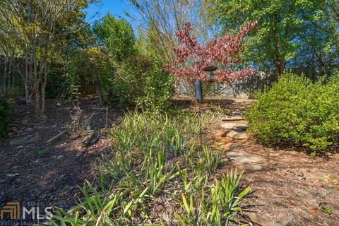 1055 Julius Dr, Suwanee, GA 30024 photo 4