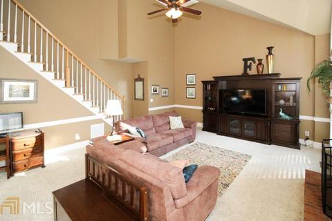 1352 Riverview Run Ln, Suwanee, GA 30024 photo 12