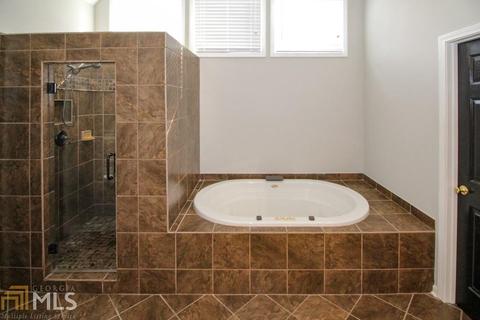 1352 Riverview Run Ln, Suwanee, GA 30024 photo 22