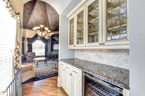 8005 Derbyshire Ct, Duluth, GA 30097 photo 13