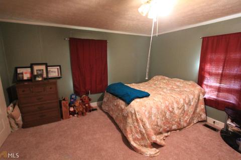 35 Thornton St, Lagrange, GA 30241 photo 8