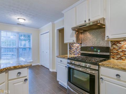 865 Chaseridge Dr, Mcdonough, GA 30253 photo 9